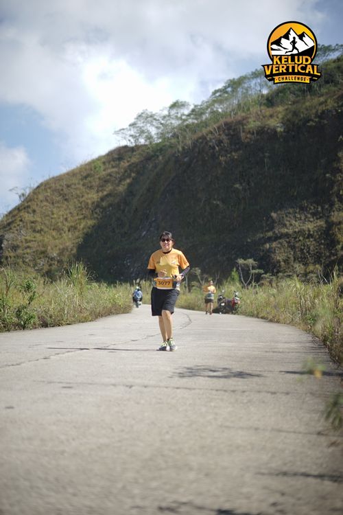 Race photo from Kelud Vertical Challenge 2024