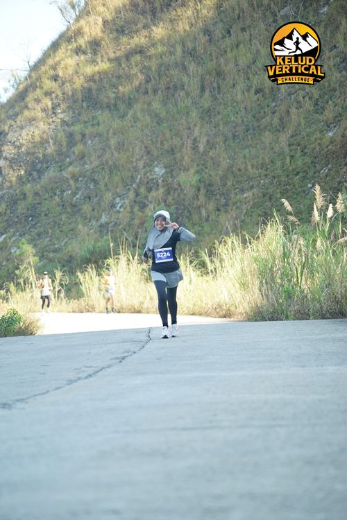Race photo from Kelud Vertical Challenge 2024