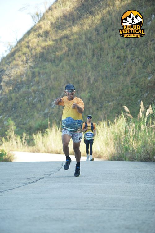 Race photo from Kelud Vertical Challenge 2024