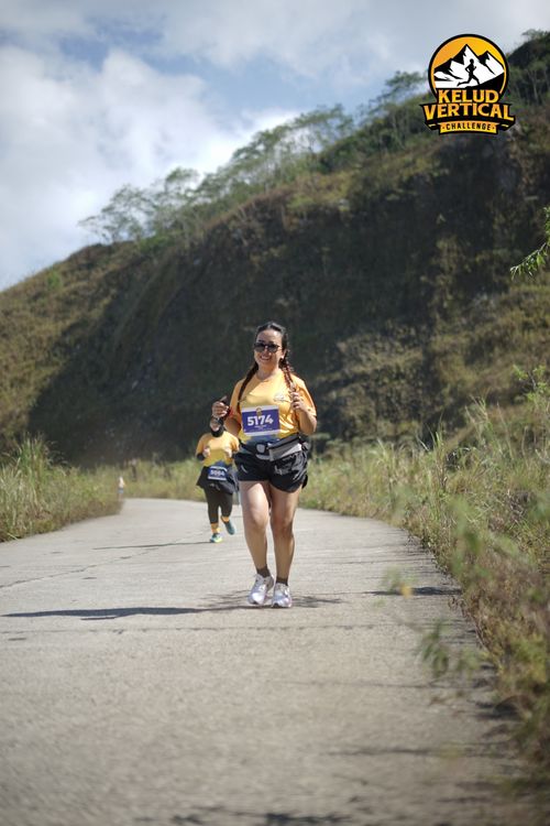 Race photo from Kelud Vertical Challenge 2024