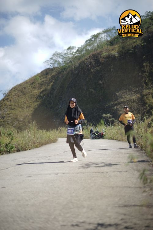 Race photo from Kelud Vertical Challenge 2024
