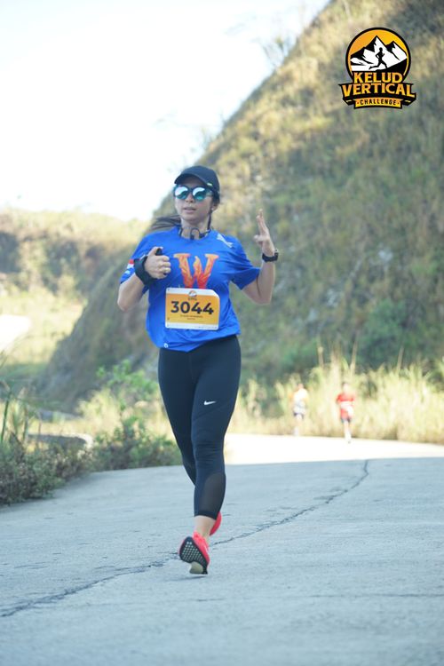 Race photo from Kelud Vertical Challenge 2024
