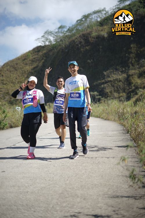 Race photo from Kelud Vertical Challenge 2024