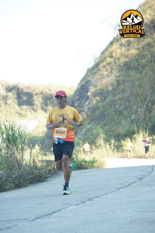 Race photo from Kelud Vertical Challenge 2024
