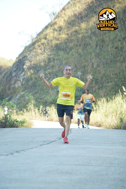 Race photo from Kelud Vertical Challenge 2024