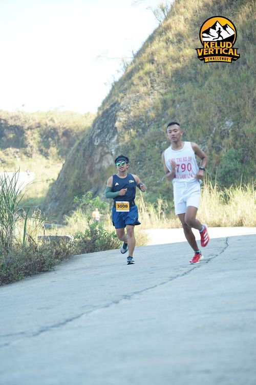 Race photo from Kelud Vertical Challenge 2024
