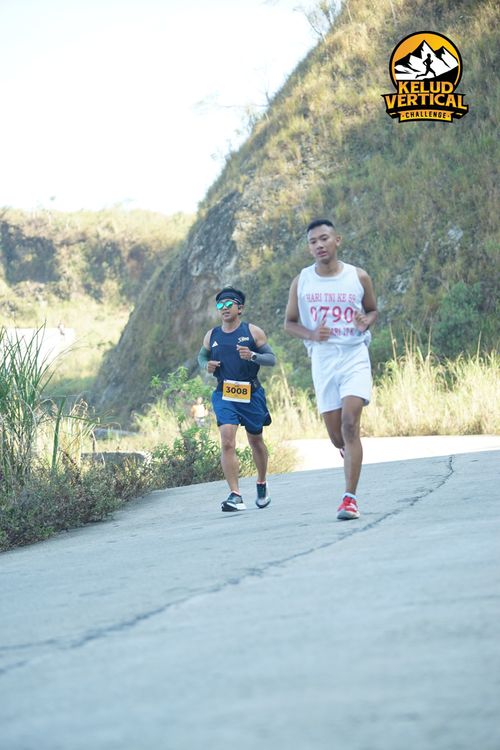 Race photo from Kelud Vertical Challenge 2024