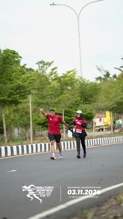 Race photo from Arutmin Borneo Run 2024