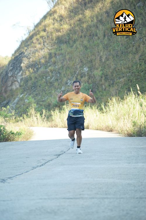 Race photo from Kelud Vertical Challenge 2024