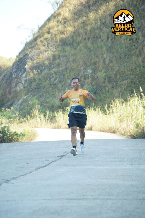 Race photo from Kelud Vertical Challenge 2024