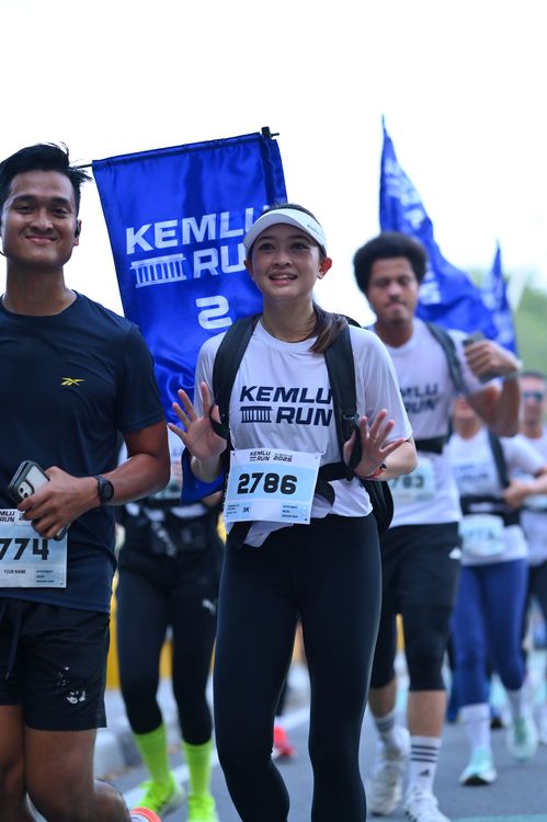 Race photo from KEMLU RUN 2025