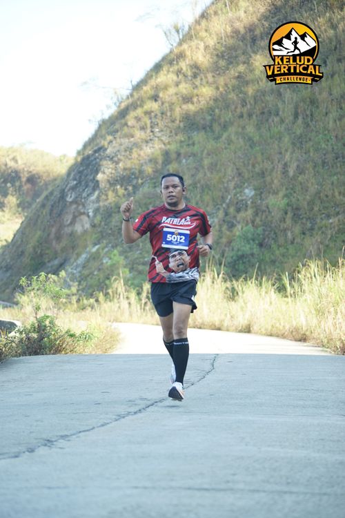Race photo from Kelud Vertical Challenge 2024