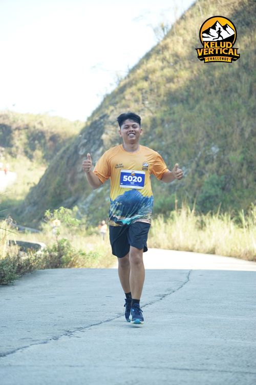 Race photo from Kelud Vertical Challenge 2024