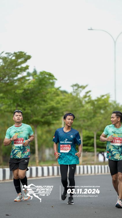 Race photo from Arutmin Borneo Run 2024