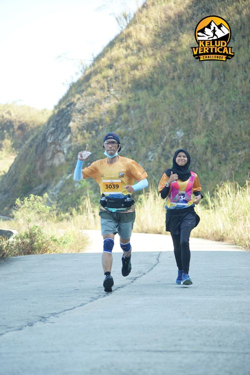 Race photo from Kelud Vertical Challenge 2024