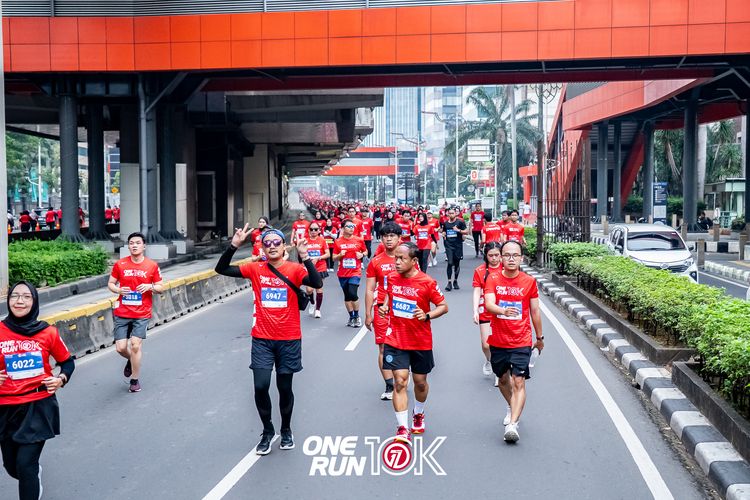 Race photo from ONE RUN 10K 2025