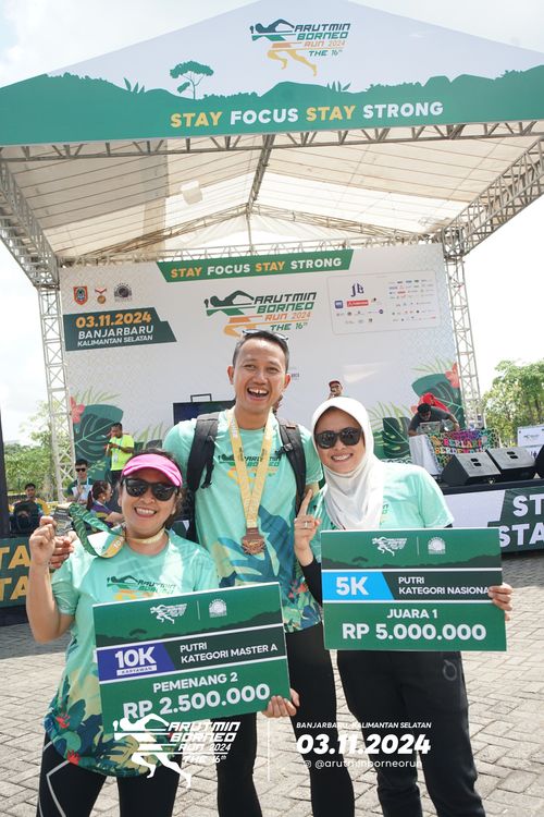 Race photo from Arutmin Borneo Run 2024