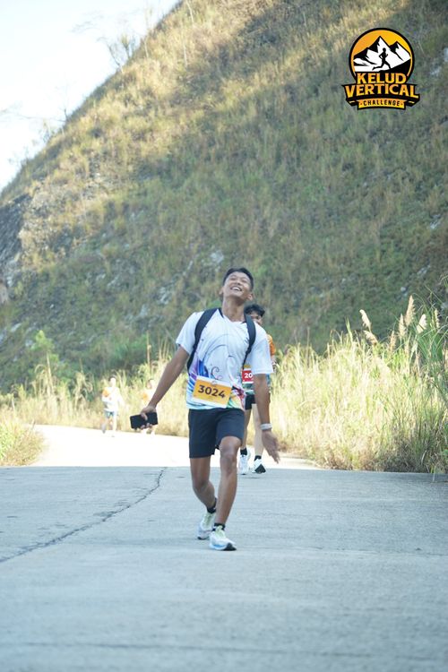 Race photo from Kelud Vertical Challenge 2024