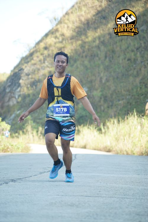 Race photo from Kelud Vertical Challenge 2024