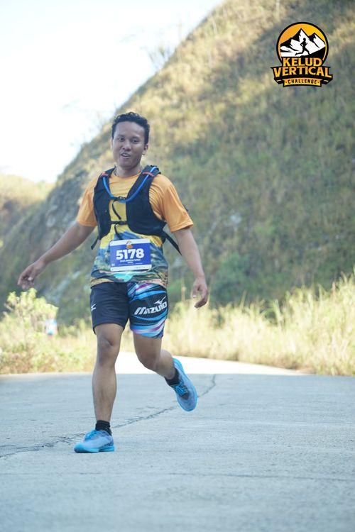 Race photo from Kelud Vertical Challenge 2024
