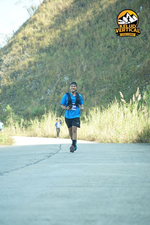 Race photo from Kelud Vertical Challenge 2024