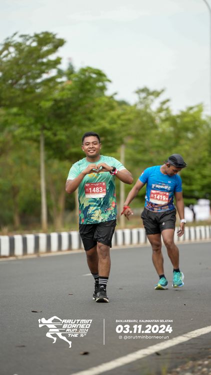 Race photo from Arutmin Borneo Run 2024