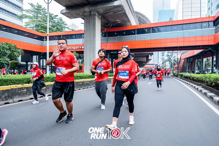 Race photo from ONE RUN 10K 2025