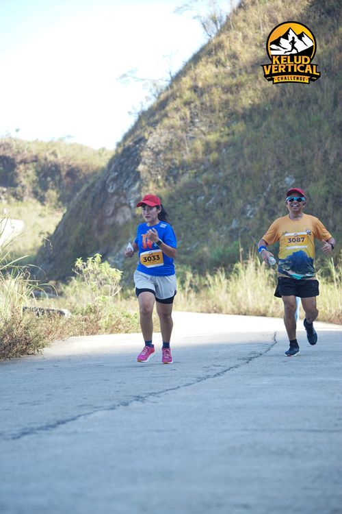 Race photo from Kelud Vertical Challenge 2024