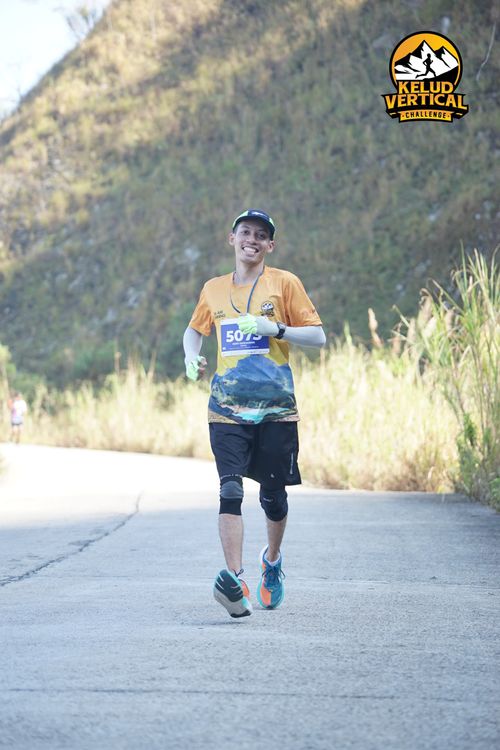 Race photo from Kelud Vertical Challenge 2024