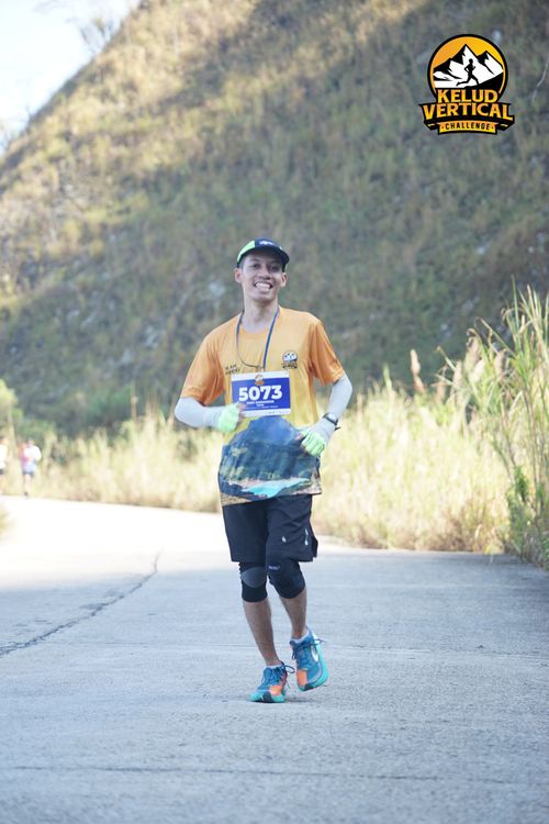 Race photo from Kelud Vertical Challenge 2024