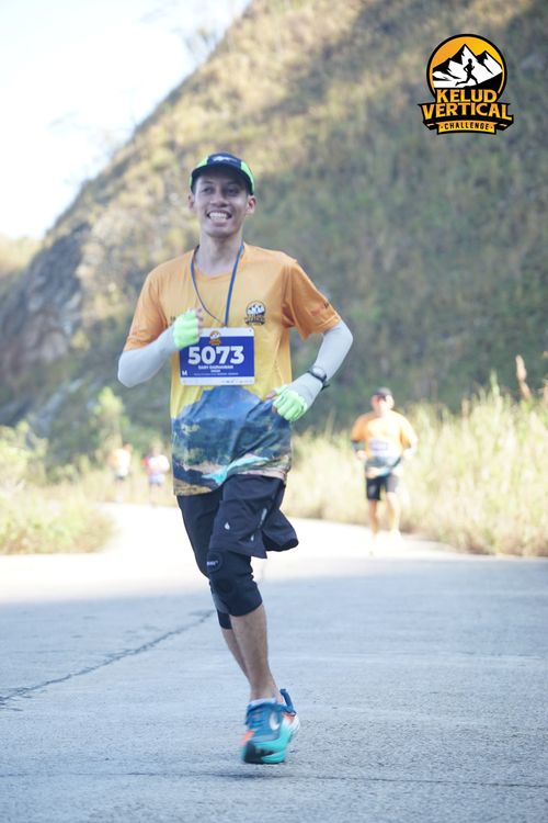 Race photo from Kelud Vertical Challenge 2024