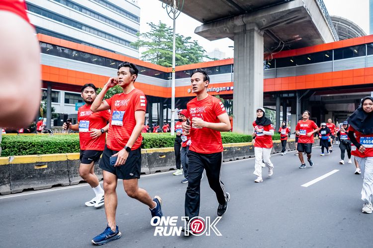 Race photo from ONE RUN 10K 2025