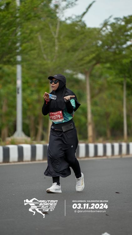 Race photo from Arutmin Borneo Run 2024