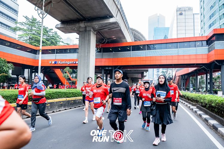 Race photo from ONE RUN 10K 2025