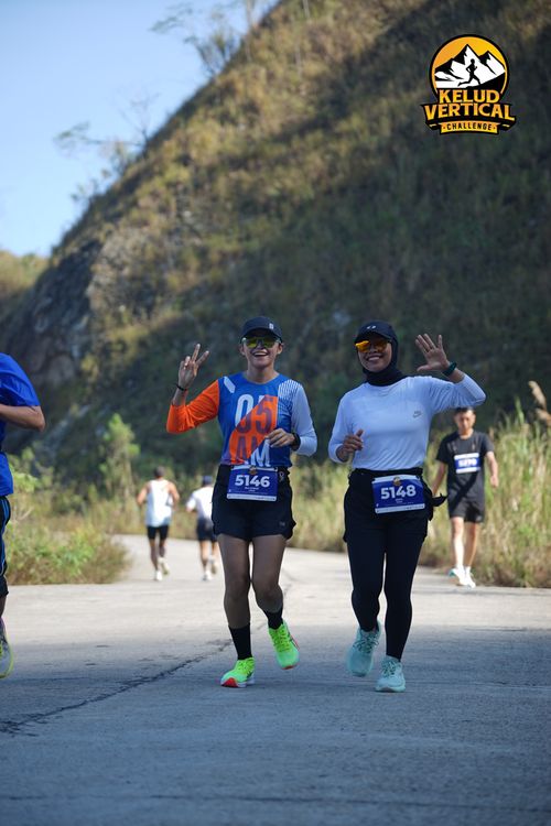 Race photo from Kelud Vertical Challenge 2024
