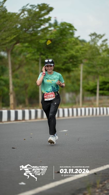 Race photo from Arutmin Borneo Run 2024