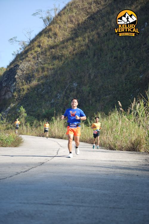 Race photo from Kelud Vertical Challenge 2024