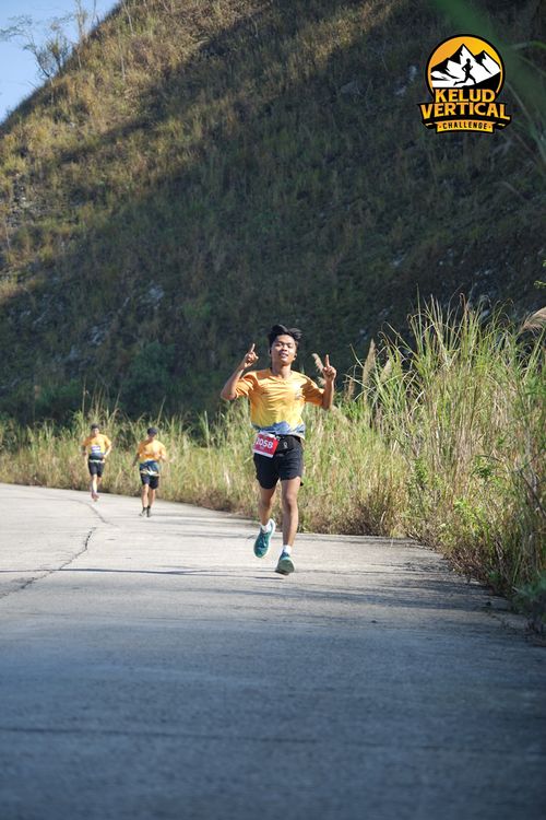 Race photo from Kelud Vertical Challenge 2024