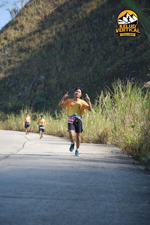Race photo from Kelud Vertical Challenge 2024