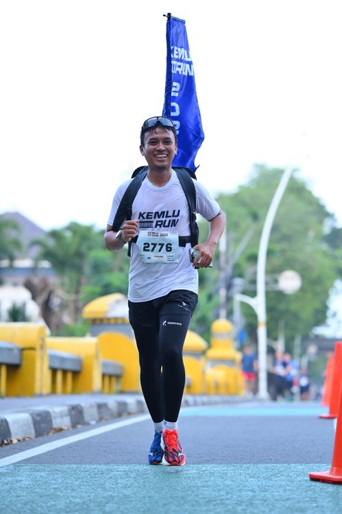 Race photo from KEMLU RUN 2025