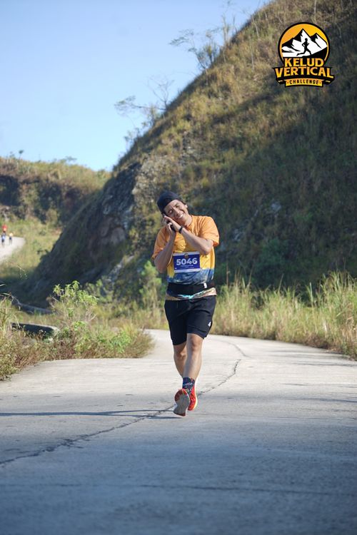 Race photo from Kelud Vertical Challenge 2024