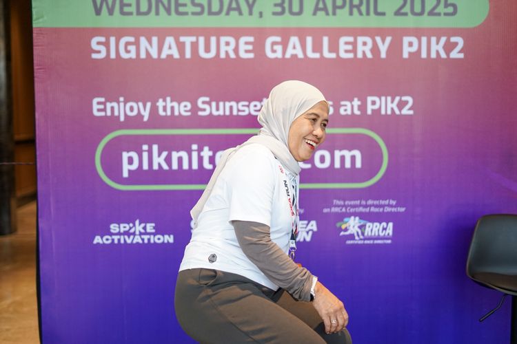 Race photo from PIK NITE RUN VIBES