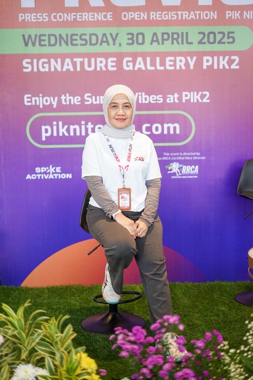 Race photo from PIK NITE RUN VIBES