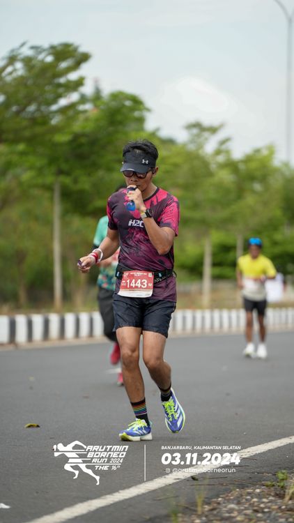 Race photo from Arutmin Borneo Run 2024