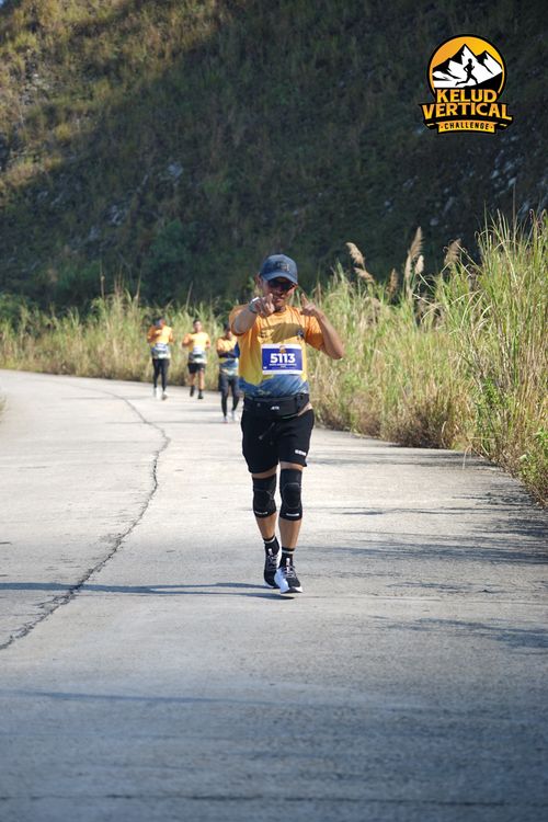 Race photo from Kelud Vertical Challenge 2024