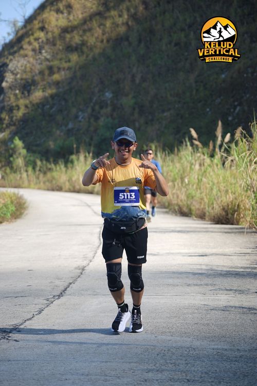 Race photo from Kelud Vertical Challenge 2024