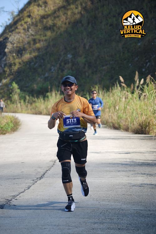 Race photo from Kelud Vertical Challenge 2024
