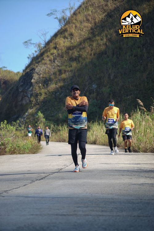 Race photo from Kelud Vertical Challenge 2024