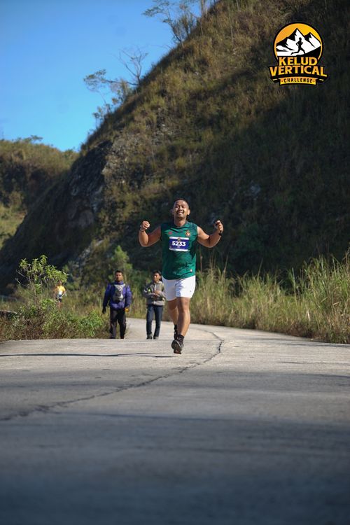 Race photo from Kelud Vertical Challenge 2024