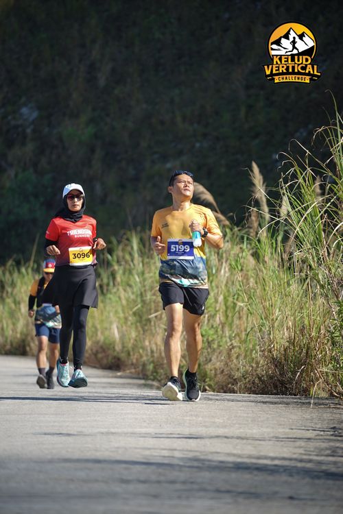 Race photo from Kelud Vertical Challenge 2024
